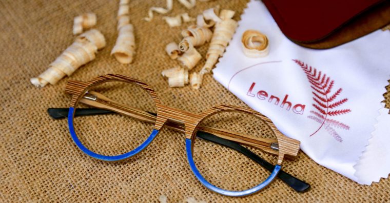 Lenha, lunettes de vues en bois