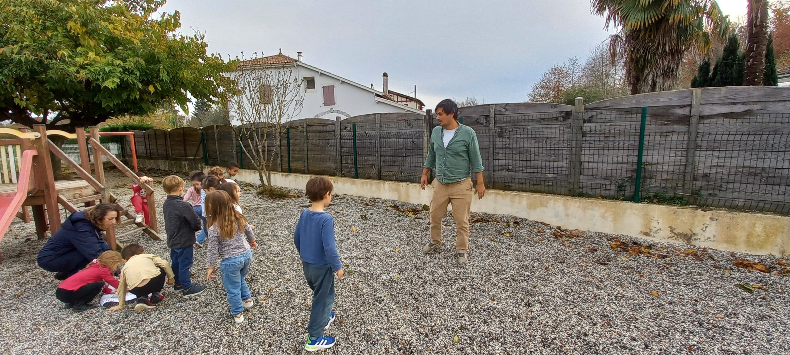 école