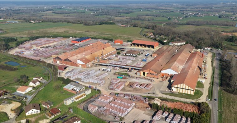 Illustration de l'article Industrie – Edilians Group décarbone ses tuiles